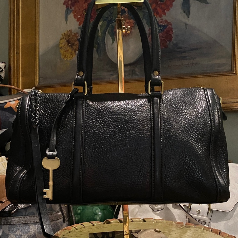 Fossil Kendall satchel in black pebbled leather w/ braided tassel and key charm